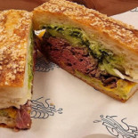 Hector's Deli