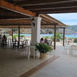 Roca Y Mar