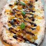 Zweilieben Neapolitanische Pizza Und Craft Beer
