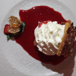 Au Caprice Des Deux Cuisine Bistronomique Française