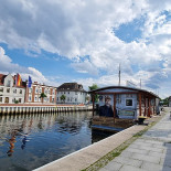 Sir Henry Das Bistro Boot Im Hafen