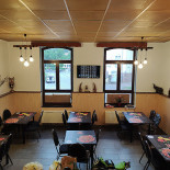 Pizzeria Gegenüber