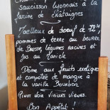 Au Pot De Grès