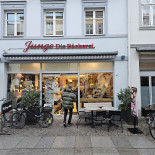 Junge Die Bäckerei.