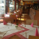 Pizzeria Alla Casa Pizza Aus Dem Holzofen