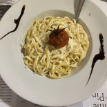 Pizzeria La Pomme De Pin