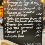 Sous La Tonnelle