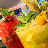 Henry's Sandbar Restaurant