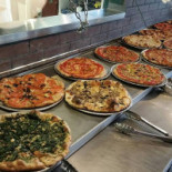 Tomatoes Apizza