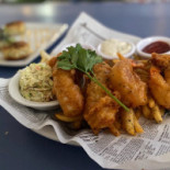 Fly N Fish Oyster Grill