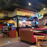 Shakey's Pizza Parlour