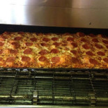 Donatos Pizza