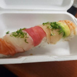 Niko Niko Sushi