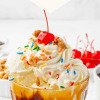 Coupe Glacée Au Caramel Chaud