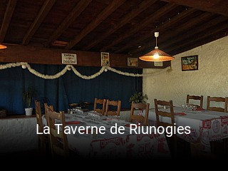 Réserver une table chez La Taverne de Riunogies maintenant