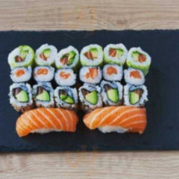 Taken Sushi