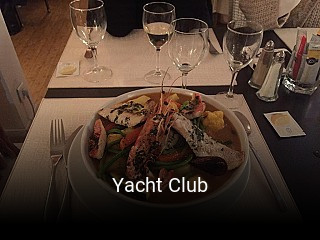Réserver une table chez Yacht Club maintenant