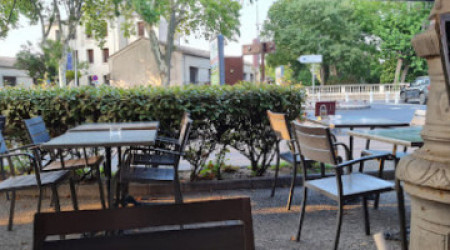 Cafe Brasserie Du Midi
