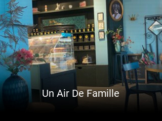 Un Air De Famille réservation de table