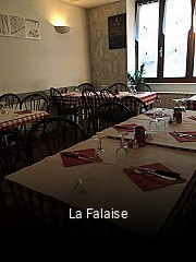 Réserver une table chez La Falaise maintenant