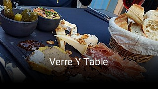 Verre Y Table réservation