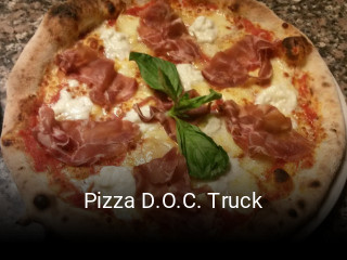 Réserver une table chez Pizza D.O.C. Truck maintenant