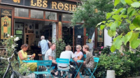 Cafe Les Rosiers
